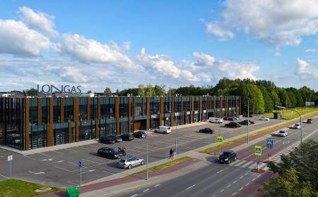 „LONGAS“ – premium klasės, modernus verslo ir prekybos centras Kaune.