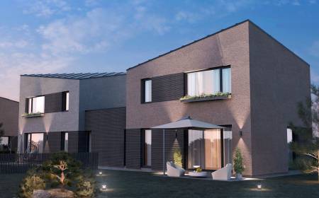 Parduodami du A + 129 m² namai su 4,5 arų žemės sklypais Ringauduose, Pilėnų g.